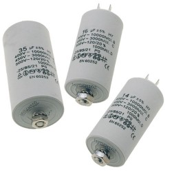 230003 Capacitor 6,3 uF - 450 V