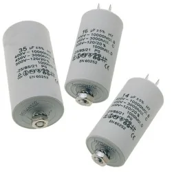230003 Kondensaattori 6,3 uF - 450 V
